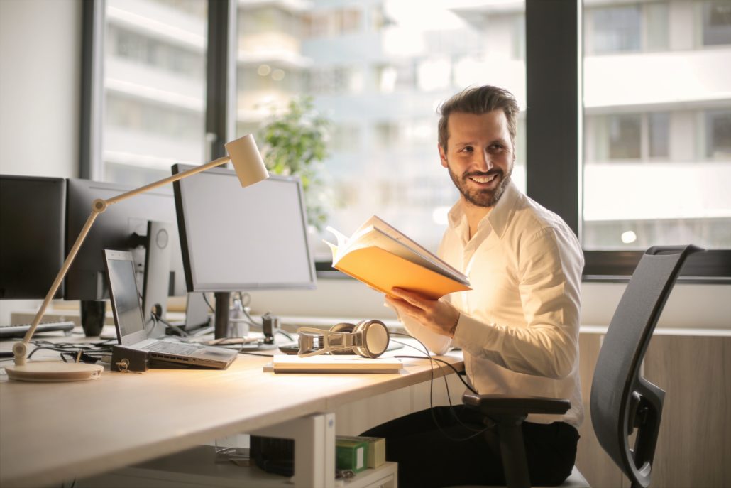 5 Ways to Keep Things Real for Business English Learners